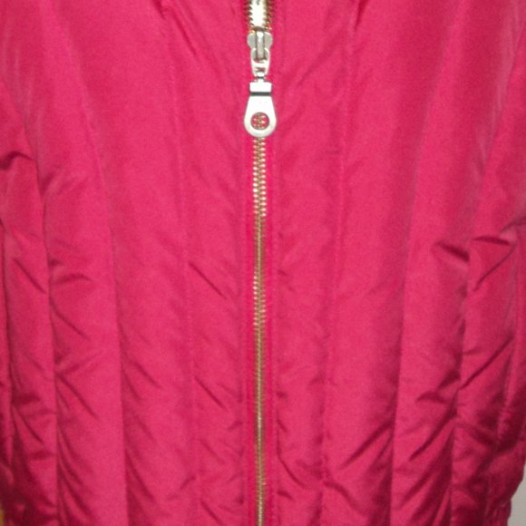 Glacier's Edge Women's Large Vest Red Raspberry Down Feathers Zipper Puffy - Picture 9 of 10